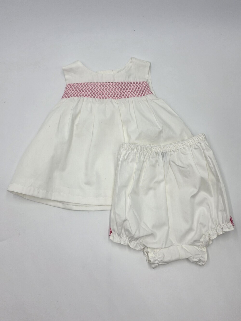 NEW Janie and Jack baby girl white smocked dress and bloomers size 6-12 months